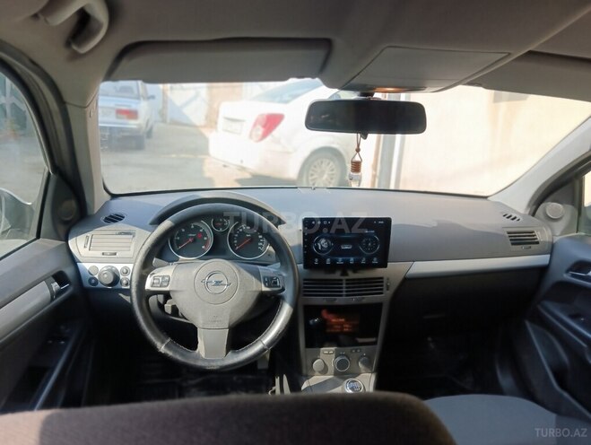 Opel Astra 2006, 216,385 km - 1.3 l - Bakı