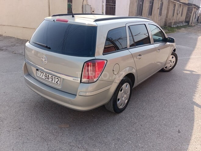 Opel Astra 2006, 216,385 km - 1.3 l - Bakı