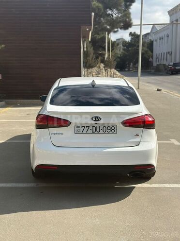 Kia Cerato 2016, 110,000 km - 2.0 l - Bakı