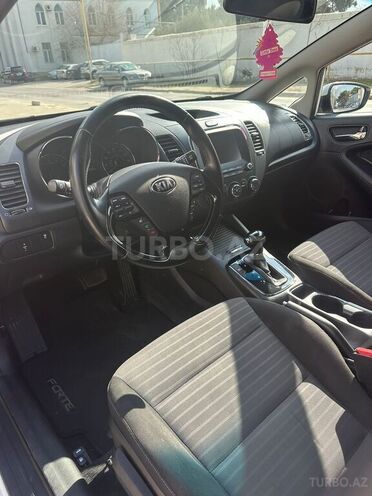 Kia Cerato 2016, 110,000 km - 2.0 l - Bakı