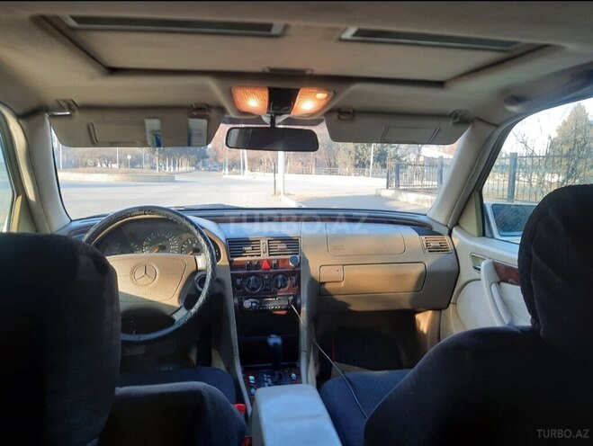 Mercedes C 240 1997, 250,000 km - 2.4 l - Bakı