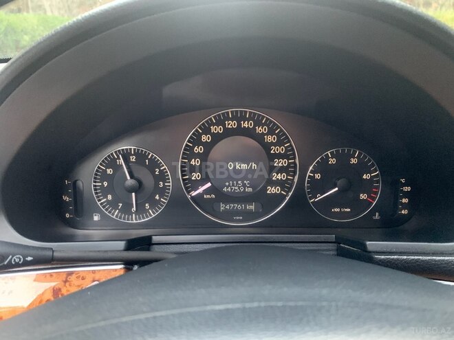 Mercedes E 220 2008, 247,000 km - 2.2 л - Bakı