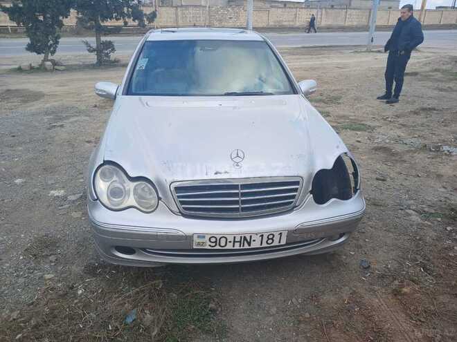 Mercedes C 200 2004, 200,000 km - 1.8 l - Bakı
