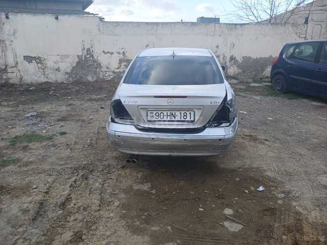 Mercedes C 200 2004, 200,000 km - 1.8 l - Bakı