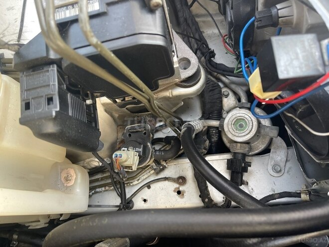 Mercedes C 200 1998, 294,561 km - 2.0 l - Bakı