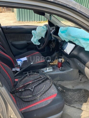 Honda Civic 2005, 400,000 km - 1.7 l - Mingəçevir