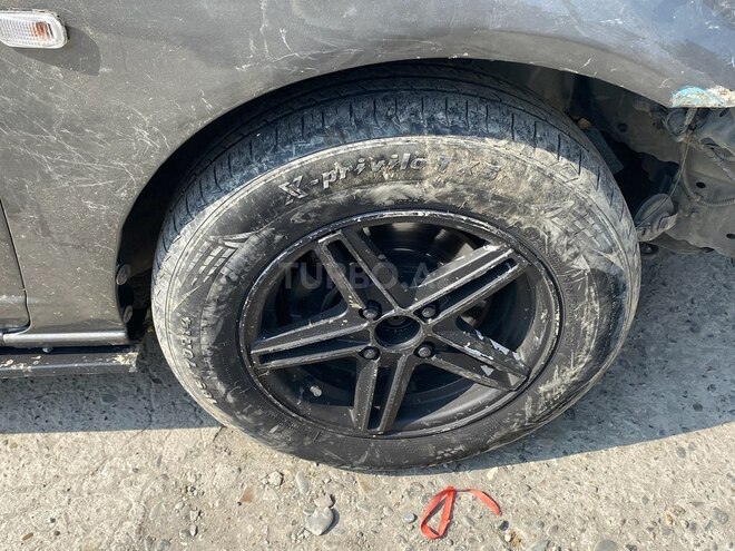 Honda Civic 2005, 400,000 km - 1.7 l - Mingəçevir