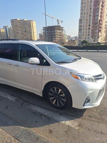 Toyota Sienna 2018, 163,000 km - 3.5 l - Bakı