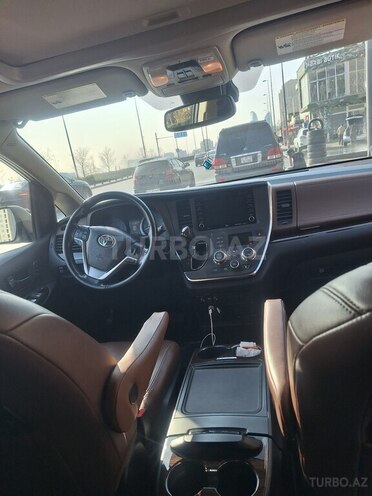 Toyota Sienna 2018, 163,000 km - 3.5 l - Bakı