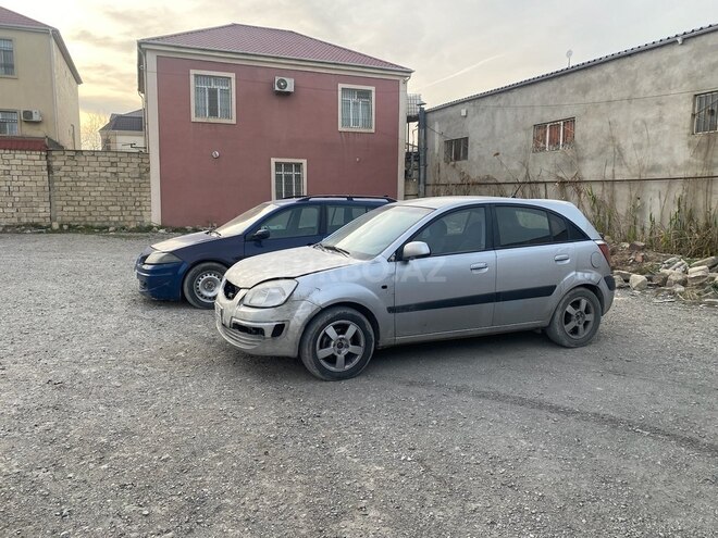 Kia Rio 2005, 200,000 km - 1.5 l - Bakı