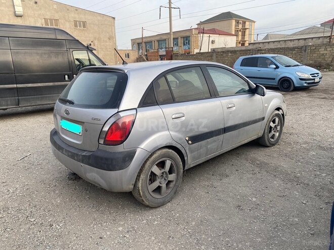 Kia Rio 2005, 200,000 km - 1.5 l - Bakı