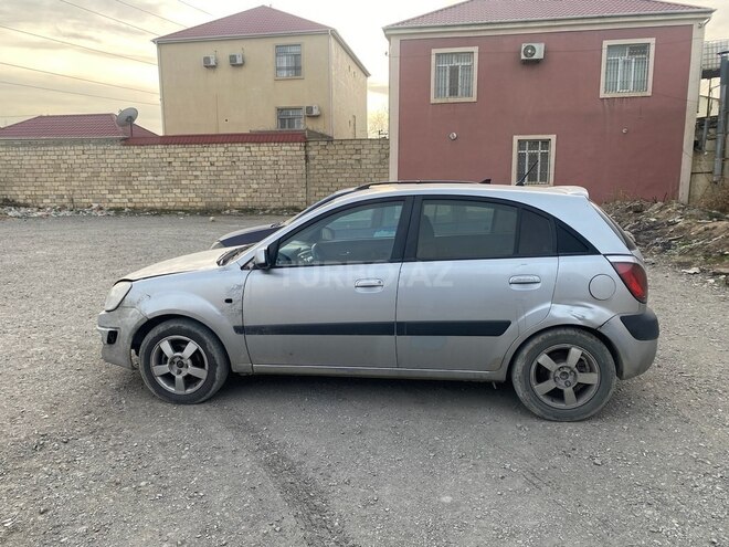 Kia Rio 2005, 200,000 km - 1.5 l - Bakı