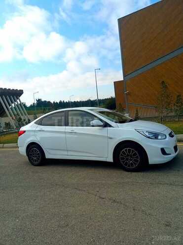 Hyundai Accent 2015, 175,600 km - 1.6 l - Bakı