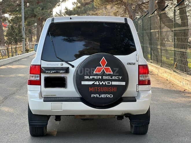 Mitsubishi Pajero io 2002, 311,000 km - 2.0 l - Bakı