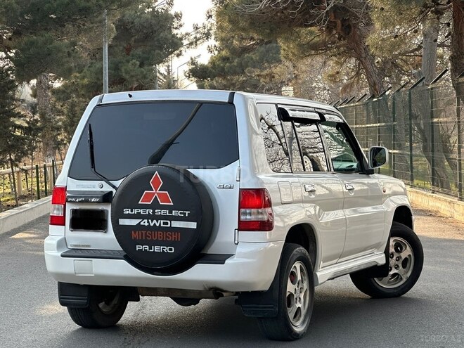 Mitsubishi Pajero io 2002, 311,000 km - 2.0 l - Bakı