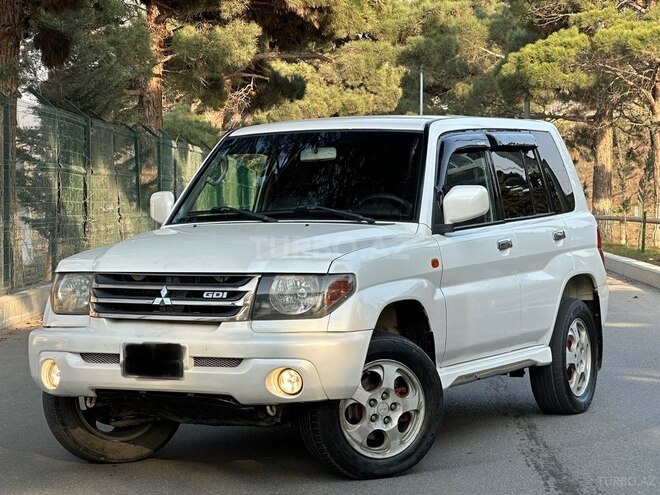 Mitsubishi Pajero io 2002, 311,000 km - 2.0 l - Bakı
