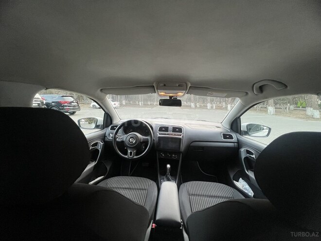 Volkswagen Polo 2013, 190,000 km - 1.6 l - Bakı