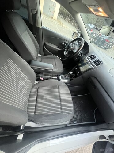 Volkswagen Polo 2013, 190,000 km - 1.6 l - Bakı