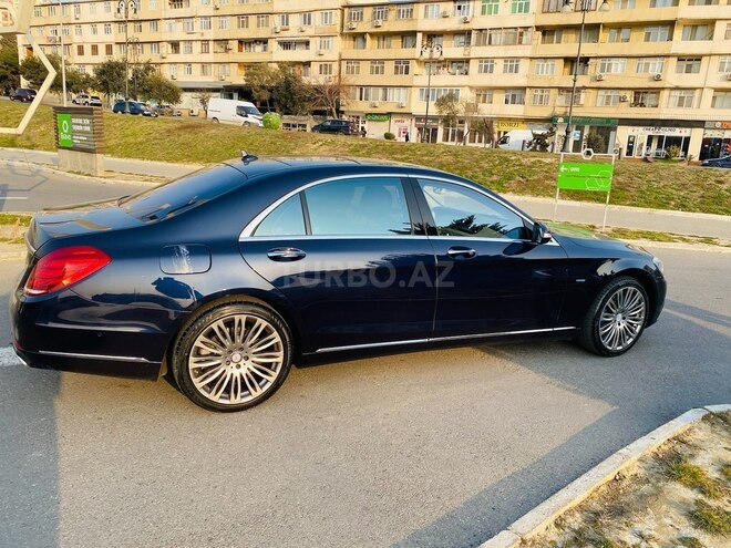Mercedes  2017, 99,200 km - 3.0 l - Bakı