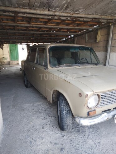LADA (VAZ) 2101 1975, 23,456 km - 1.5 l - Saatlı