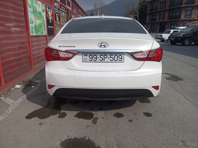 Hyundai Sonata 2013, 107,512 km - 2.4 л - Şəki