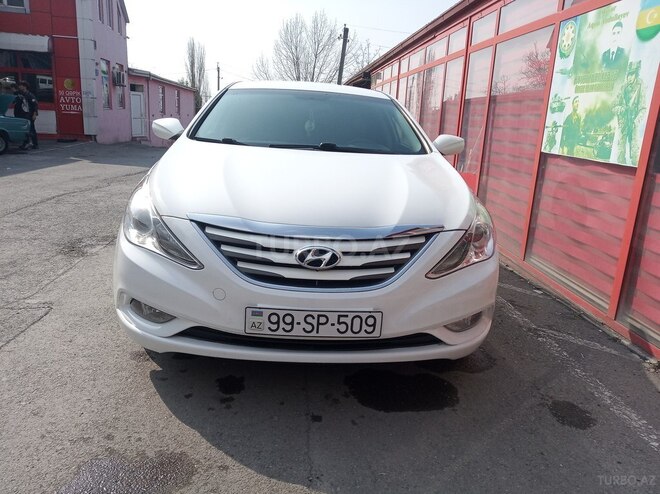 Hyundai Sonata 2013, 107,512 km - 2.4 л - Şəki