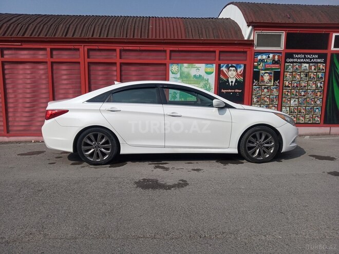 Hyundai Sonata 2013, 107,512 km - 2.4 л - Şəki