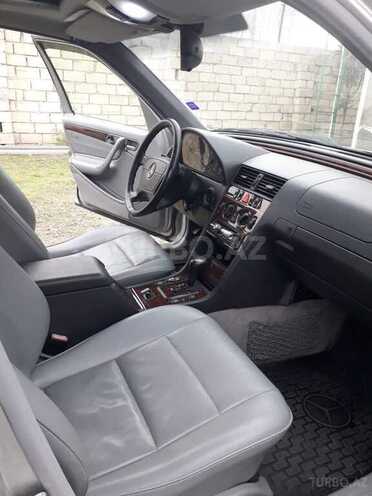 Mercedes C 230 2000, 191,600 km - 2.3 l - Bakı