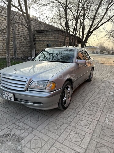 Mercedes C 230 2000, 191,600 km - 2.3 l - Bakı