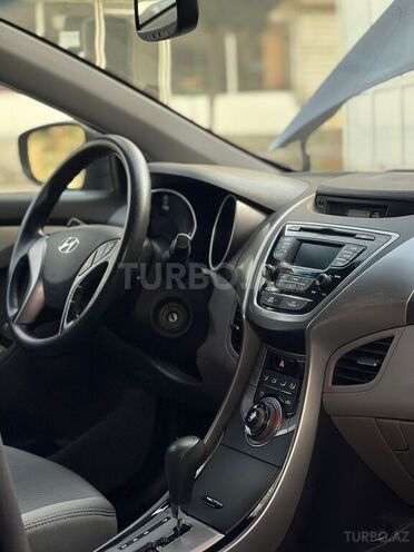 Hyundai Elantra 2013, 159,000 km - 1.8 l - Bakı
