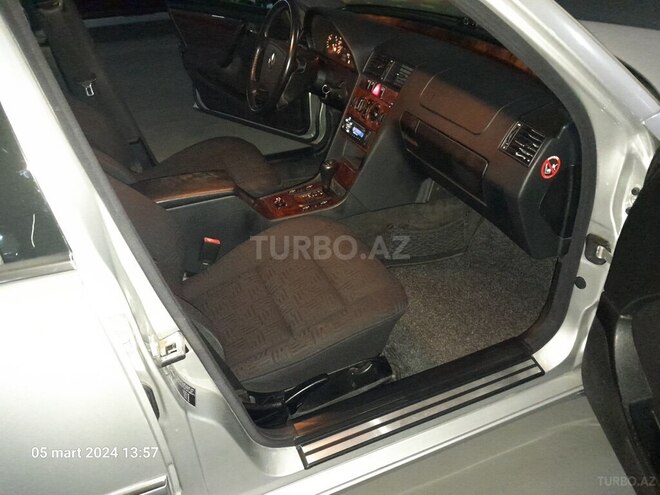 Mercedes C 180 1999, 176,000 km - 1.8 l - Bakı