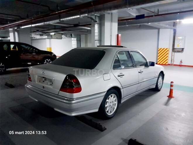 Mercedes C 180 1999, 176,000 km - 1.8 l - Bakı