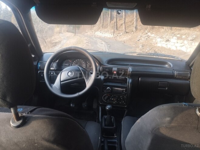 Opel Astra 1996, 333,333 km - 1.7 l - Zaqatala