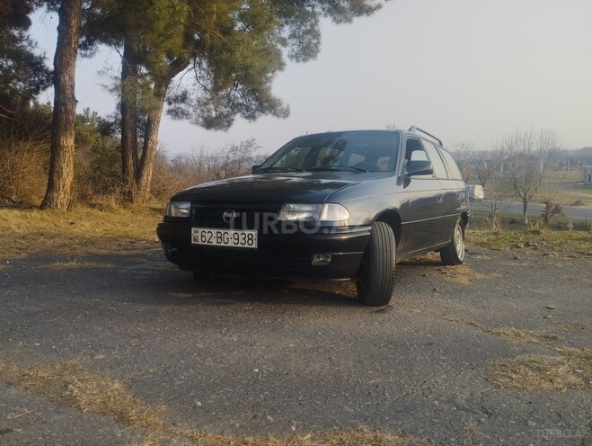 Opel Astra 1996, 333,333 km - 1.7 l - Zaqatala