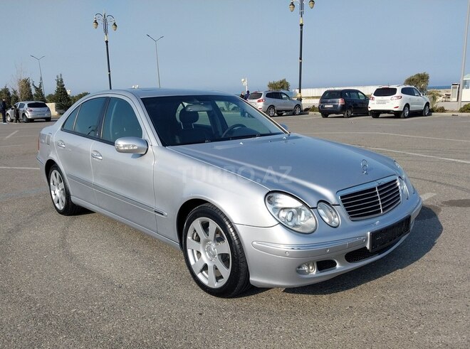 Mercedes E 240 2002, 290,152 km - 2.4 l - Bakı