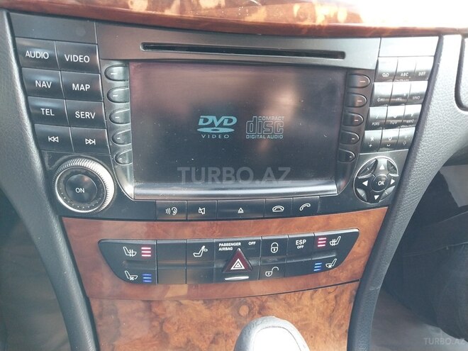 Mercedes E 240 2002, 290,152 km - 2.4 l - Bakı
