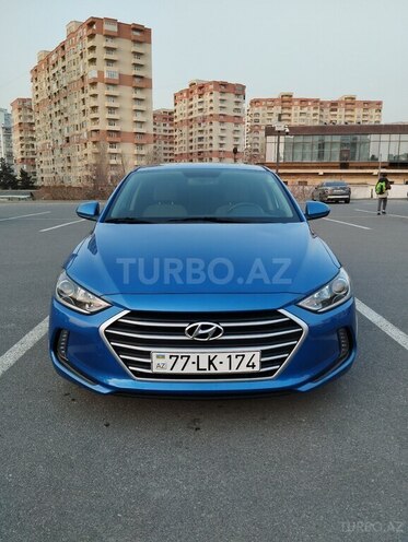 Hyundai Elantra 2018, 130,000 km - 2.0 l - Bakı