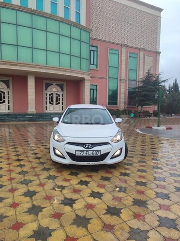 Hyundai i30 2012, 350,000 km - 1.4 l - Şirvan