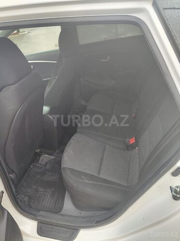 Hyundai i30 2012, 350,000 km - 1.4 l - Şirvan