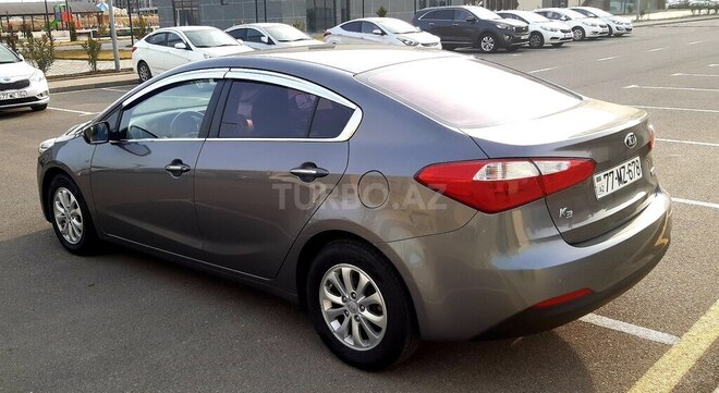 Kia K3 2015, 172,000 km - 1.6 l - Bakı