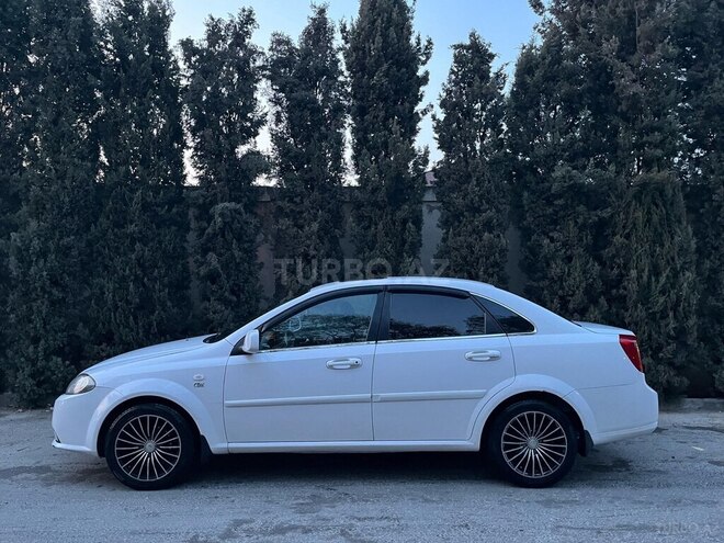 Daewoo Gentra 2014, 283,000 km - 1.5 l - Bakı