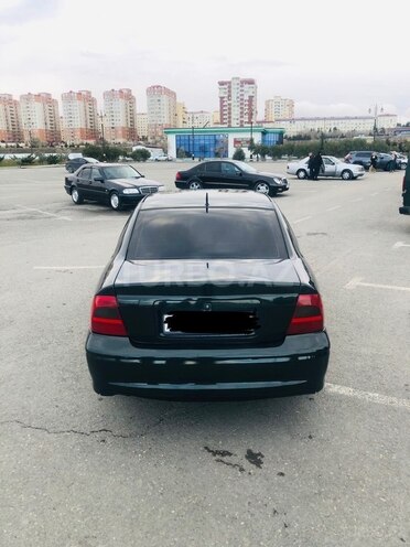 Opel Vectra 1999, 239,200 km - 2.0 l - Bakı