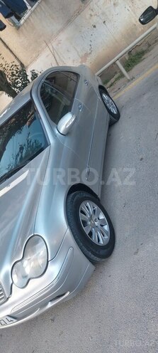 Mercedes C 200 2000, 330,000 km - 2.0 l - Bakı