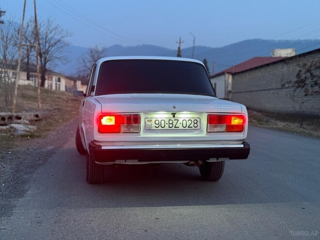 LADA (VAZ) 2107 2008, 200,000 km - 1.6 l - Zaqatala