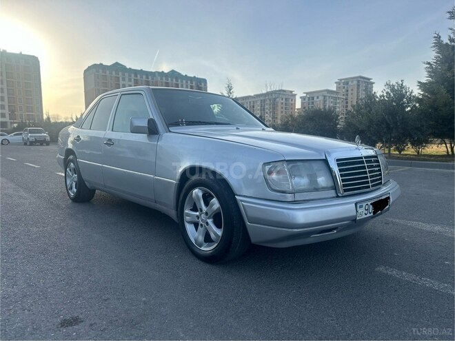 Mercedes E 200 1992, 346,373 km - 2.0 l - Bakı