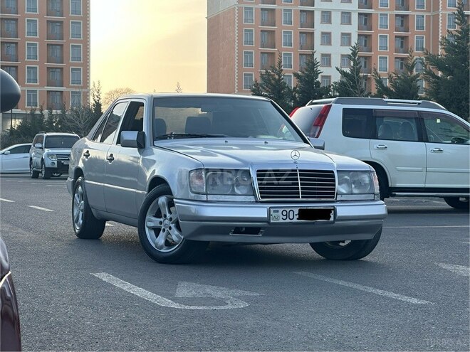 Mercedes E 200 1992, 346,373 km - 2.0 l - Bakı