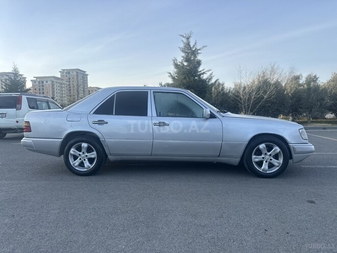 Mercedes E 200 1992, 346,373 km - 2.0 l - Bakı