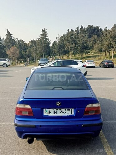 BMW 525 1999, 258,000 km - 2.5 l - Bakı