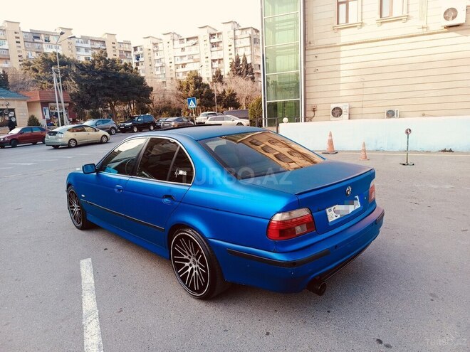 BMW 525 1999, 258,000 km - 2.5 l - Bakı
