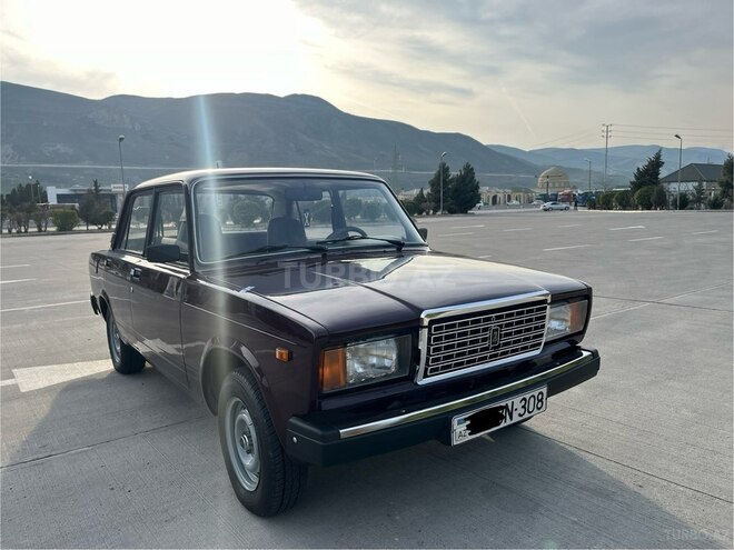 LADA (VAZ) 2107 2007, 86,533 km - 1.6 l - Quba